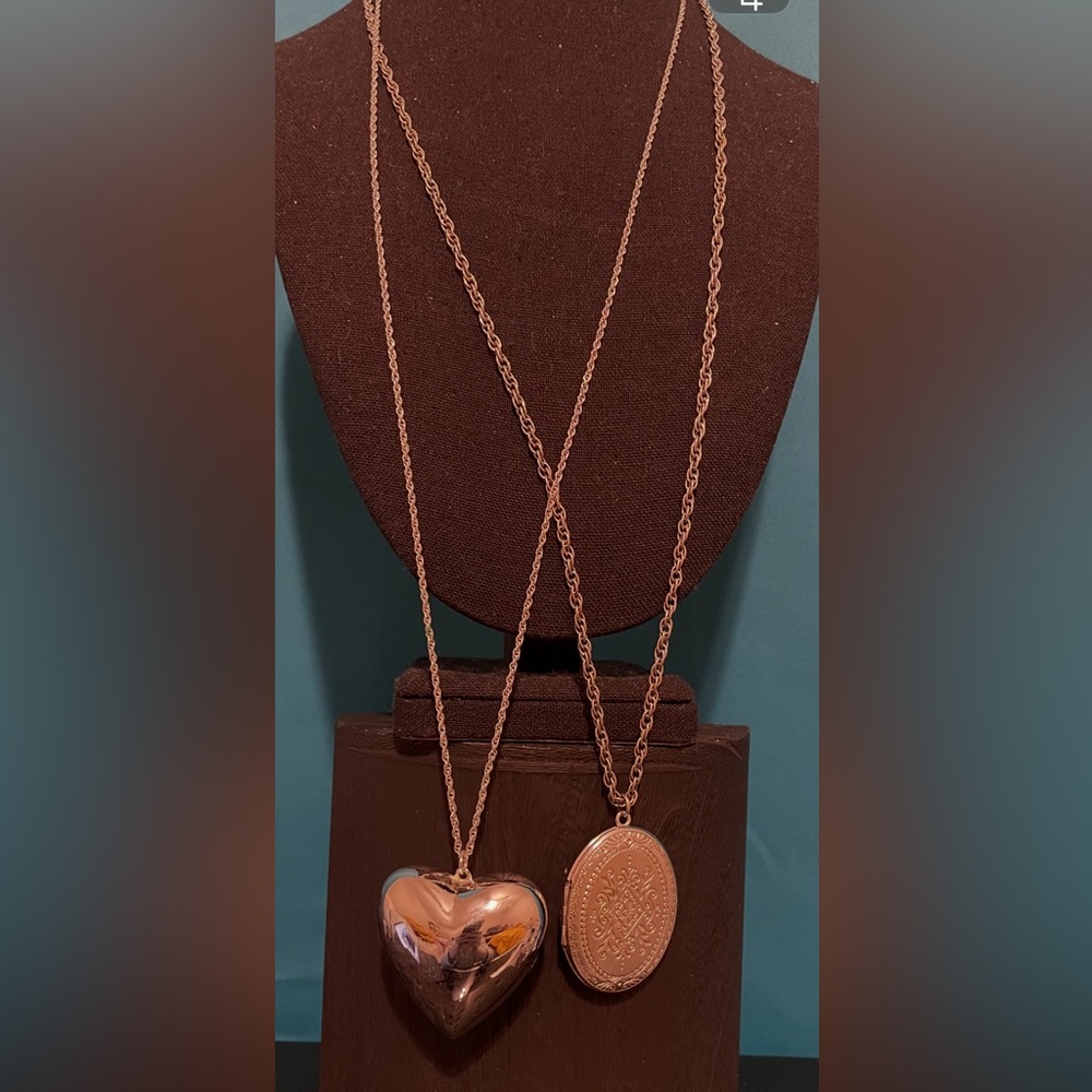 Trifari vintage lot of 2 silver tone necklaces 29” locket & heart pendant